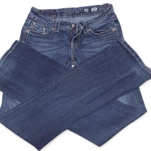 Miss Me Boot Cut Jeans with Fleur Design - Picture 2 of 3